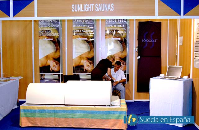 SV: Sunlight Saunas använder infrarödvärme för att lindra smärtor, gå ner i vikt mm<br /><br />ESP: Sunlight Saunas es un sistema que usa rayos UVA contra dolores y para, entre otras cosas, perder peso.