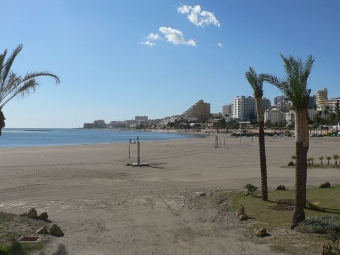 En 48-årig man har gripits efter att han filmat nakna kvinnor på en strand i Benalmádena.