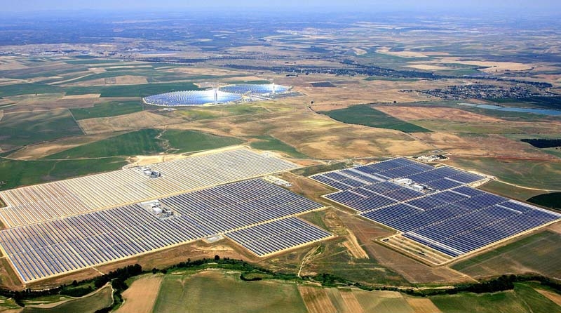 Abengoa, med säte i Sevilla, har storsatsat på solenergi.