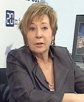 Celia Villalobos, tidigare borgmästare i Málaga och hälsovårdsminister. Numera vice talman och videospelare.