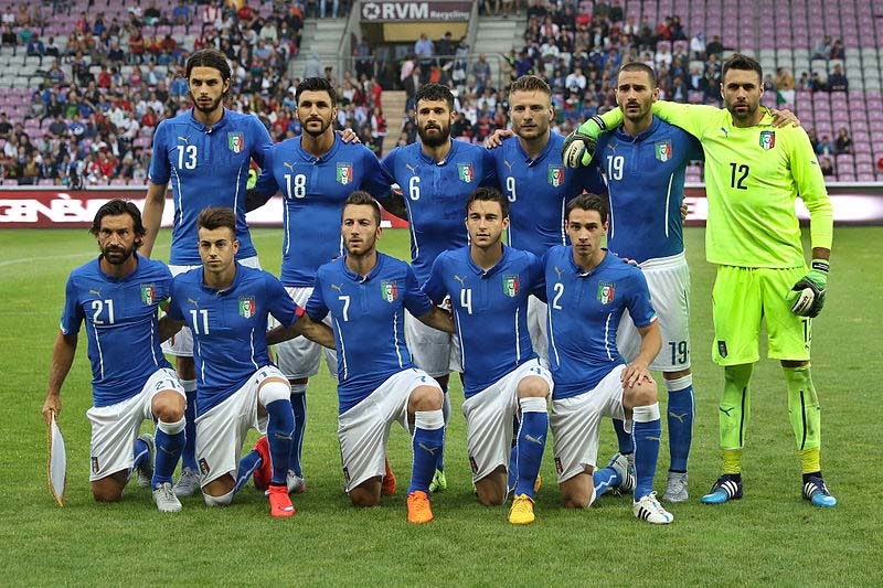 Spanien kommer att göra upp med Italien om en kvalplats till VM 2018 i Ryssland.
