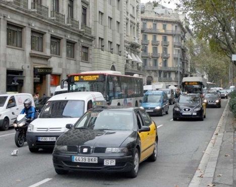De som hyr ut svart i Barcelona riskerar dryga böter, som kan kvittas mot social uthyrning i tre år.