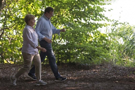 Bara dagar efter sin uppfriskande promenad med Angela Merkel har Rajoy tillrättavisats av förbundskanslern i flyktingfrågan, Foto: La Moncloa Gobierno de España