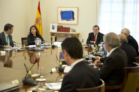 Regeringen höll 11 november ett extraordinärt möte med anledning av den katalanska självständighetsprocessen. Foto: La Moncloa - Gobierno de España