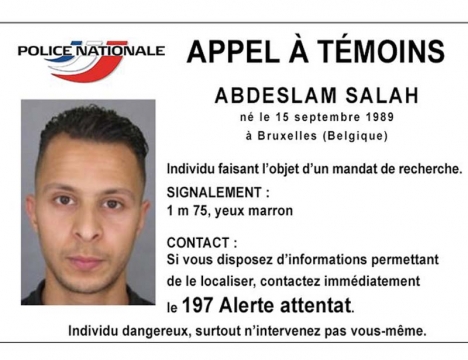 Fransk och belgisk polis har gått ut med en efterlysning via Interpol.