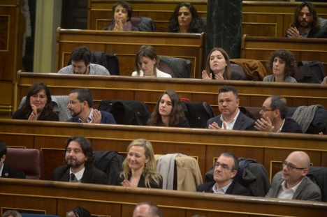 Några av de nya ledamöterna i riksparlamentet. Foto: Podemos flickr