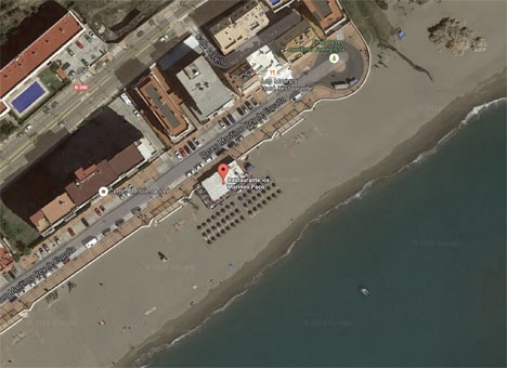 Händelsen inträffade opå stranden längst österut i Fuengirola. Foto:Google Maps