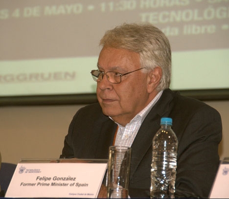 Ett planerat föredrag med Felipe González fick ställas in.