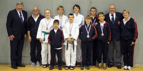 Den framgångsrika truppen från RK Judo Club i Estepona. Foto: Lotta Lindberg