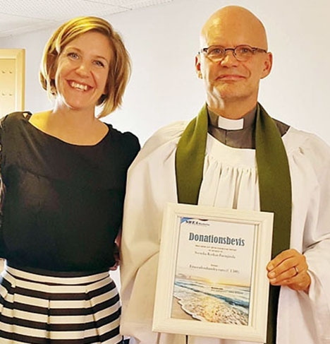 Lena Ottosson och Mikael Jönsson på Svenska kyrkan Costa del Sol förnekar bestämt att någon skulle ha portats på julafton, eller vilken som helst annan dag från kyrkan. Foto: SWEA Marbella.