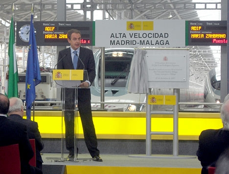 Sydkusten var på plats när dåvarande regeringschefen José Luís Rodríguez Zapatero invigde AVE-förbindelsen i Málaga 23 december 2007.