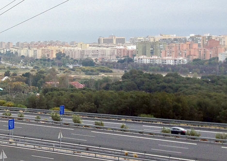 Metallpanelerna stals från motorvägen vid Torremolinos.