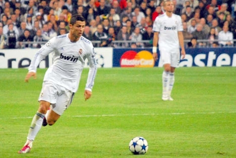 Cristiano Ronaldo bildade ett år efter att han värvats av Real Madrid ett avancerat nätverk som uppges ha haft som syfte att undanhålla royalties från kronofogden. Foto: Jan S0L0/Wikimedia Commons
