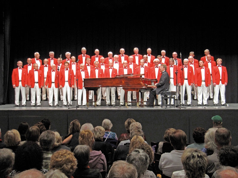KFUM-kören gästspelade på Costa del Sol redan hösten 2012. De hade då bland annat en fullsatt och bejublad konsert i Palacio de la Paz, i Fuengirola.