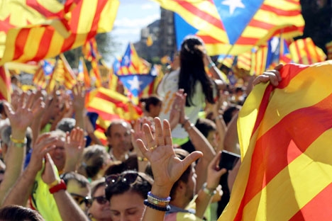 Hundratusentals separatister drog åter ut på gatorna i Barcelona på Kataloniens dag 11 september. Foto: Medol/Wikimedia Commons