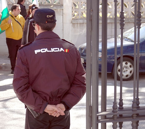 Policia Nacional är underbemannade till 17,1 procent, medan 8,7 procent av posterna i Guardia Civil ej är tillsatta.