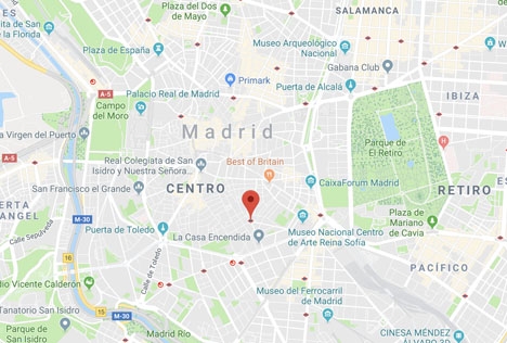 Lavapiés ligger i centrala Madrid, nära järnvägsstationen Atocha. Karta: Google Maps