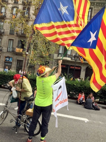 Efter 218 dagar har Katalonien återfått sitt självstyre, om dock ej full självständighet. Foto: Petra S.G.