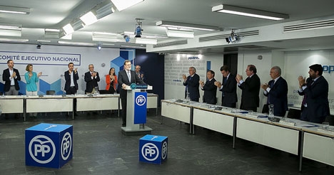 Mariano Rajoy fick stående applåder när han 5 juni annonserade att han lämnar partiledarposten.