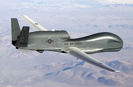 Modell av samma spionplan som störtade utanför Rota. Foto: U.S. Air Force photo by Bobbi Zapka/Wikimedia Commons