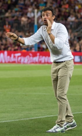 Nye landslagstränaren Luís Enrique har inlett med seger över både England och Kroatien.