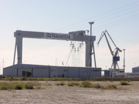 Ett embargo mot Saudiarabien skulle slå hårt mot bland annat en storbeställning från varvet Navantia i Cádiz. Foto: Emilio J. Rodríguez Posada/Wikimedia Commons