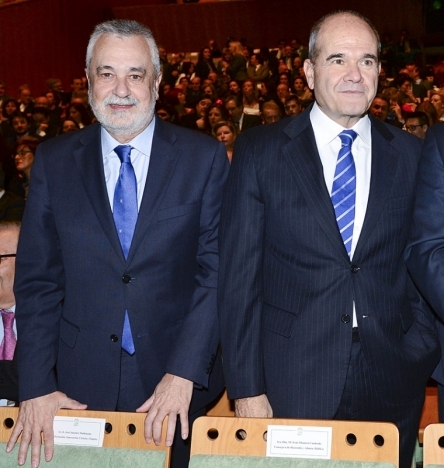 De två tdigare regionalpresidenterna José Antonio Griñán och Manuel Cháves.