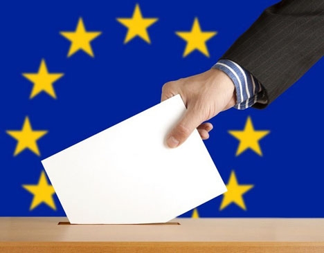 Även om man får valsedlar till EU-valet från Sverige gäller ej ens röst, om man är inskriven i den spanska röstlängden.