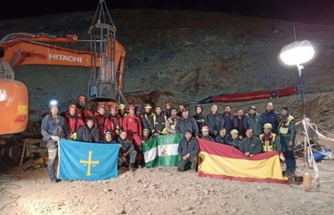 Mer än 300 arbetare från hela Spanien har deltagit i räddningsarbetet i Totalán och tusentals fler har uttryckt både solidaritet och empati. Foto: Guardia Civil