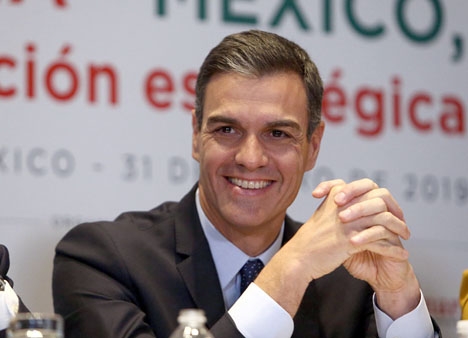 Spaniens regeringschef Pedro Sánchez var just hemkommen från ett besök i Mexiko.