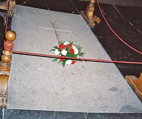 Regeringens varsel om flytt av Francos kropp 10 juni står fast. Foto: Georgio/Wikimedia Commons