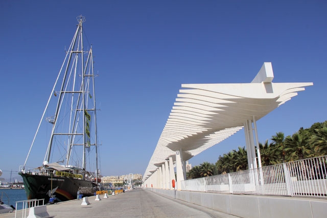 Miljöorganisationen Greenpeace lade i juli till med sitt flaggskepp Rainbow Warrior i Málaga. Det skedde inom ramen för en europeisk kampanj mot klimatförändringar. 