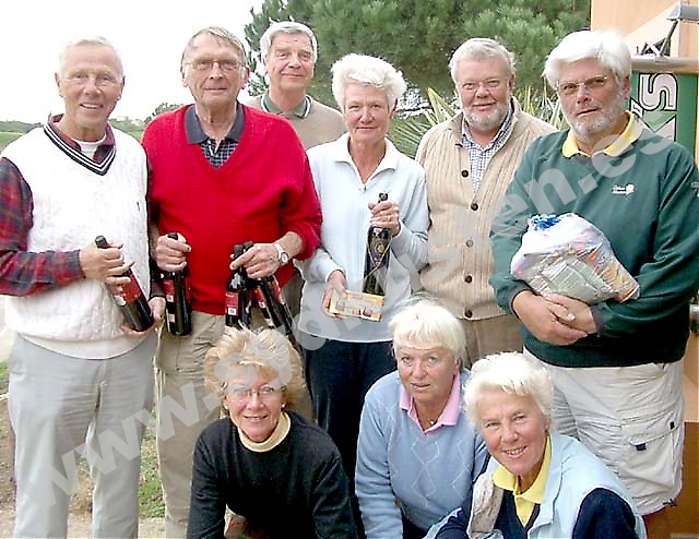 Pristagarna, övre raden: Olle Larsson, Jan Collén, Kaj Lindström, Christina Ekström, Lars-Erik Eriksson och Eckhardt Metzner. Nedre raden: Ingrid Nylén, Majt Björklund och Inger Englund.