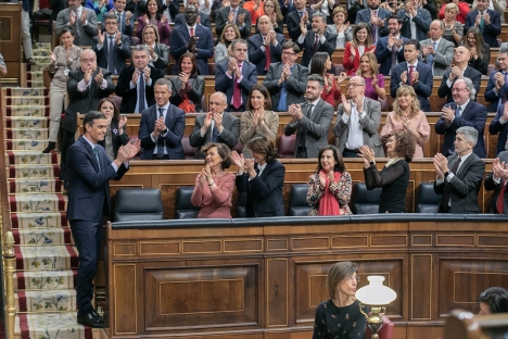 Pedro Sánchez har förlorat fem utnämningsomröstningar i parlamentet sedan 2016, men 7 januari blev det sjätte gången gillt. Foto: PSOE
