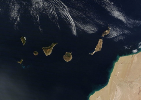 Kanarieöarna befinner sig endast tio kilometer från den marockanska västkusten. Foto: NASA Goddard Space Flight Center/Wikimedia Commons