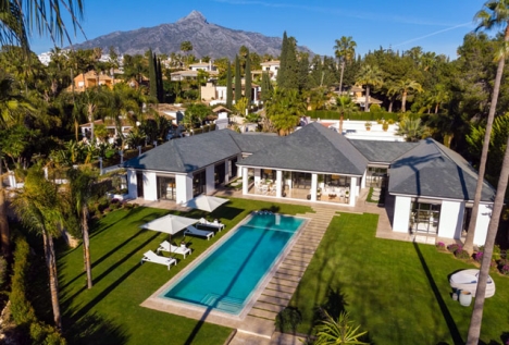 Lyxvillan i Marbella såldes för motsvarande nära 70 miljoner svenska kronor. Foto: Fastighetsbyrån