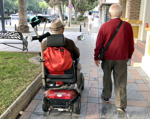 Nära 30 000 människor har redan avlidit i Spanien på grund av coronapandemin. Hur många till är vi beredda att offra för att återvinna vår frihet? Och framför allt, vilka?