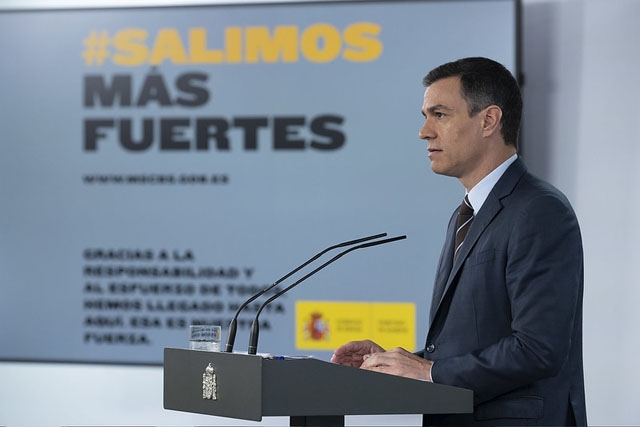Pedro Sánchez har framträtt samtliga veckor under larmsituationen, även om han denna gång ej svarade på frågor från pressen.