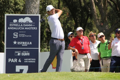 Förutom marshalls, caddies och medspelare kommer golfproffsen inte ha mycket sällskap på banan i Valderrama i år.