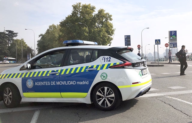 Totalt 200 ordningspoliser ska uteslutande kontrollera att rörelseinskränkningarna i Madrid respekteras.