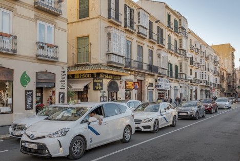 Den traditionella taxisektorn i Andalusien moderniserar sig för att bemöta den växande konkurrensen.