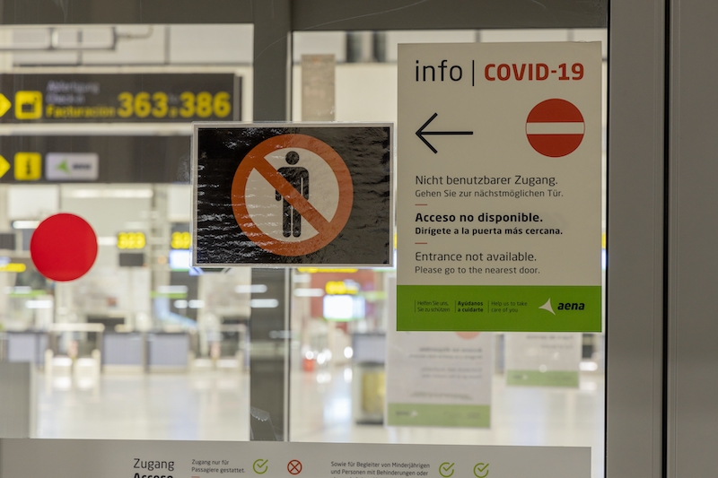 Att resa i pandemitider är inte det enklaste. Det nya kravet på PCR-tester för inresande till Spanien har lett till klagomål, framför allt för att testerna är så dyra.