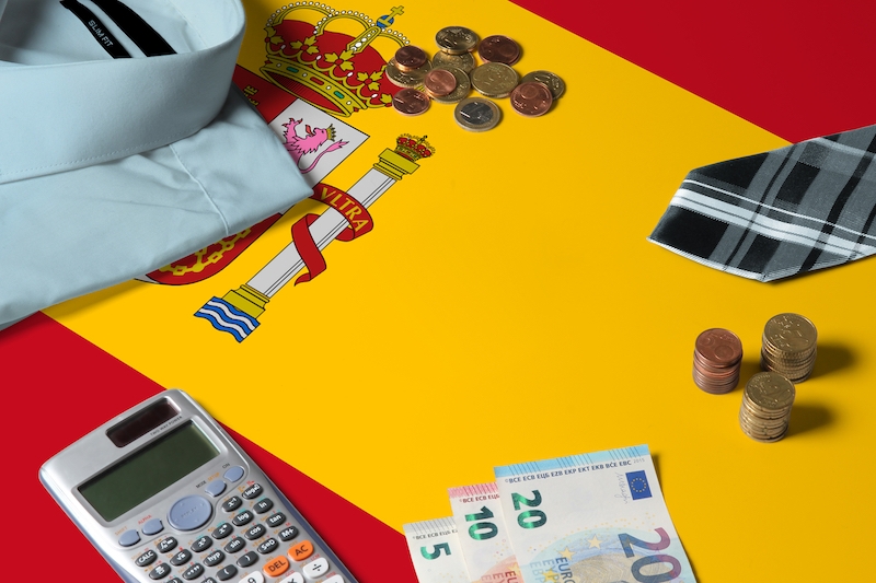 Den totala lönesumman i Spanien har sjunkit betydligt mer än snittet i EU under pandemin.
