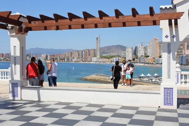 Alicanteprovinsen stod själv för tolv procent av dödsfallen i hela Spanien det senaste dygnet.