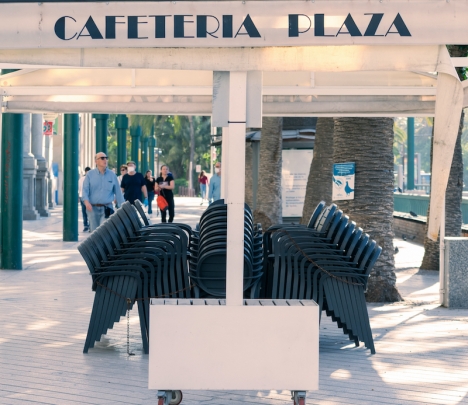 Málaga stad sällar sig till de kommuner på Costa del Sol där butiker och restauranger tvingas slå igen under minst två veckor.