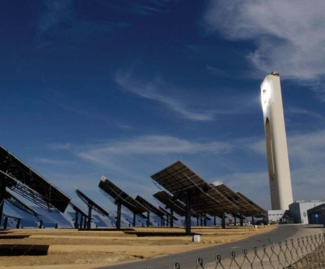 Abengoa har bland annat en jättelik solenergianläggning mellan Sevilla och Córdoba.