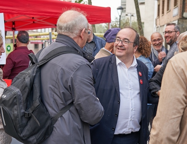 Miquel Iceta i ett arkivfoto under en valkampanj i Katalonien.