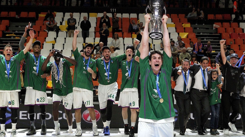 Unicaja vann europeiska ligan i basket 2017. Med de nya ekonomiska förutsättningarna 
får de svårt att överleva som proffsklubb.