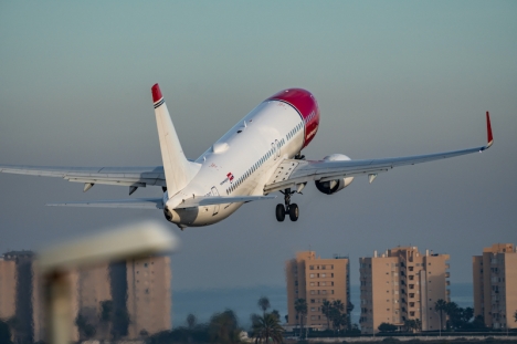 Norwegian behåller endast sina baser i Alicante och Málaga, som även blir flygbolagets enda utanför Norden.