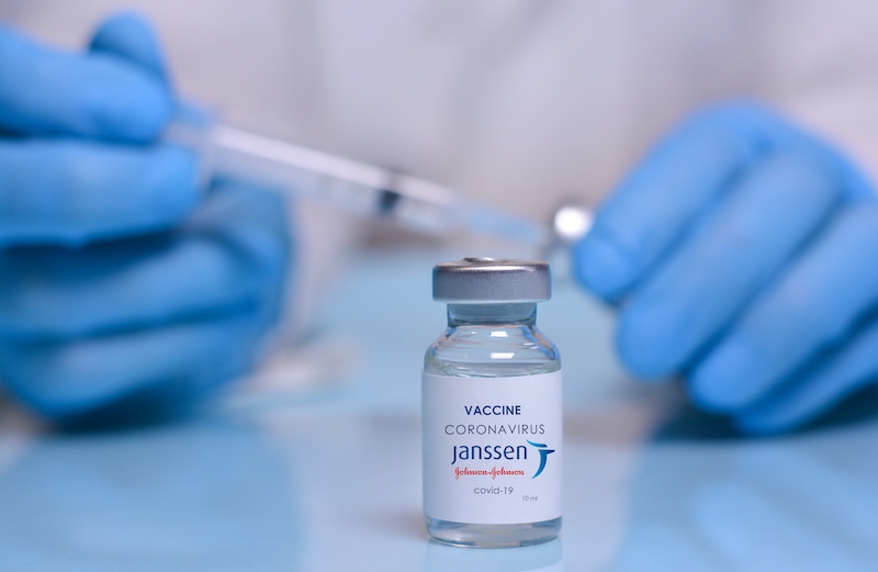 Vaccinet från Janssen kommer att börja administreras även till yngre åldersgrupper, i första hand de födda mellan 1962 och 1971.